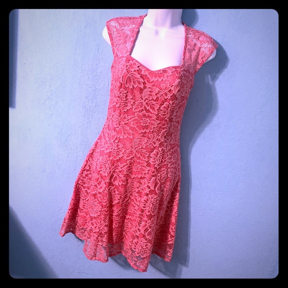 Folly Flair Juniors Dress - Picture 1 of 11